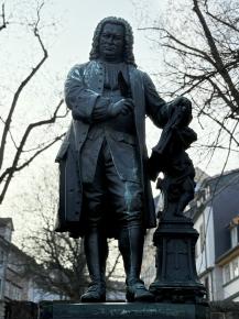 Johann Sebastian Bach (1685-1750) (Statue) (Eisenach)