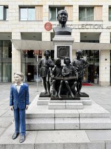 Julius Otto, Komponist/Dirigent/Kreuzkantor (1828-1875) (Statue) (Dresden)