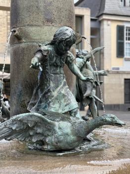 Martinsbrunnen (Bonn)