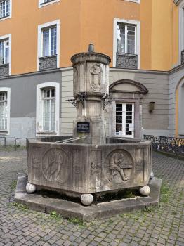 Studentenbrunnen (Bonn)