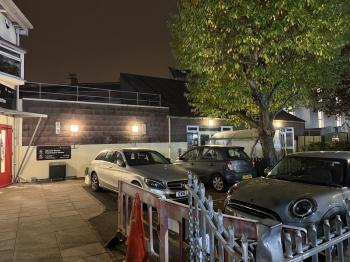 Edward Woods Community Centre (London)