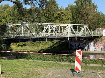 Eutiner Eisenbahnbrücke (Lübeck)