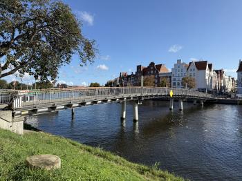 Holstenhafenbrücke (Lübeck)