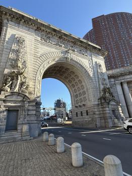 Manhattan Bridge (New York)