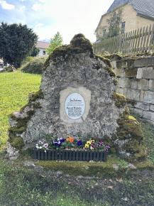 Kriegerdenkmal (Osthausen/Riechheimer Berg)
