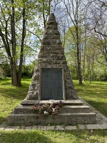 Kriegerdenkmal (Unterpörlitz/Ilmenau)