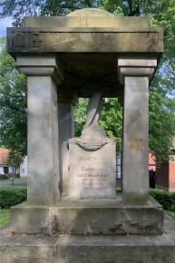 Kriegerdenkmal (Tiefengruben/Bad Berka)