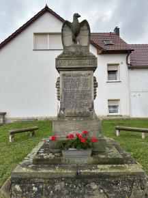 Kriegerdenkmal (Hausen/Nessetal (VG))