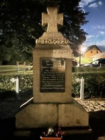 Kriegerdenkmal (Kleinheringen/Bad Kösen)