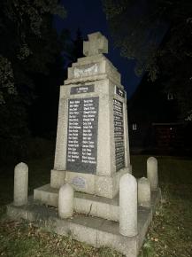 Kriegerdenkmal (Goldlauter Heidersbach/Suhl)