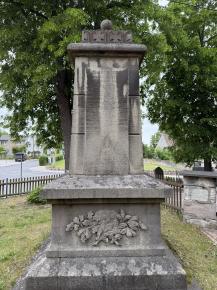 Kriegerdenkmal (Ehrenhain/Nobitz)