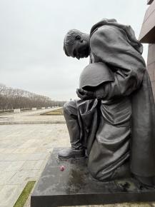 Sowjetisches Ehrenmal im Treptower Park (Berlin)